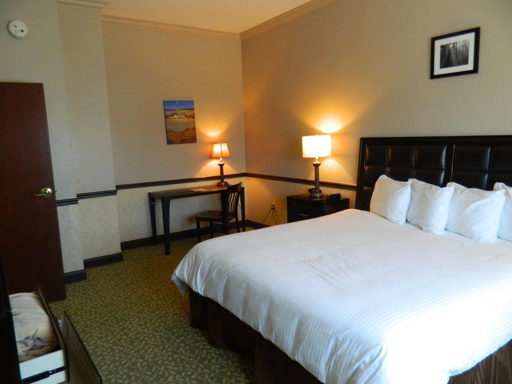 BELVEDERE INN 2⋆ ::: SCHENECTADY, ESTADOS UNIDOS ::: COMPARA PRECIOS DE ...